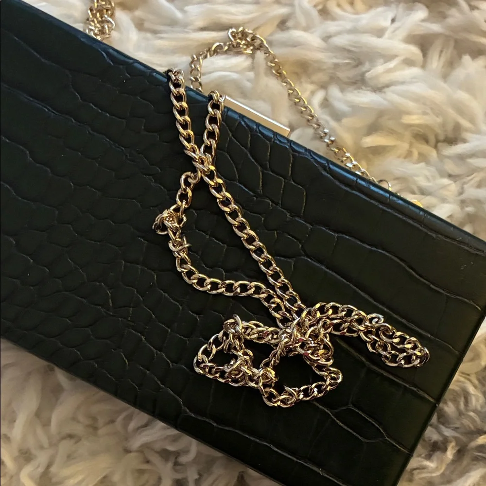 H&M Black Mini Bag with Gold Chain - Picture 5 of 5